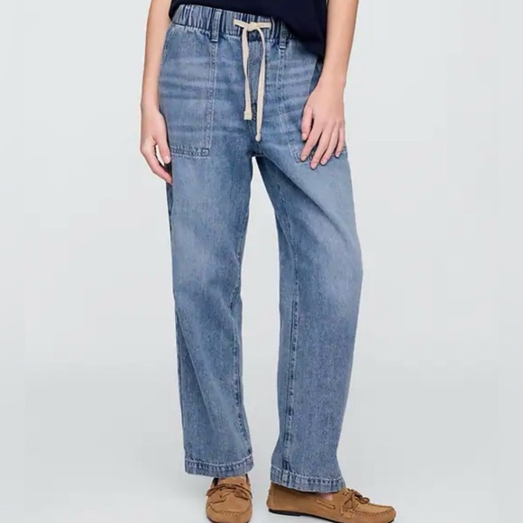 Gap Mid Rise SuperSoft Easy Jeans Straight leg Womens M Drawstring waist Comfy - Picture 1 of 10